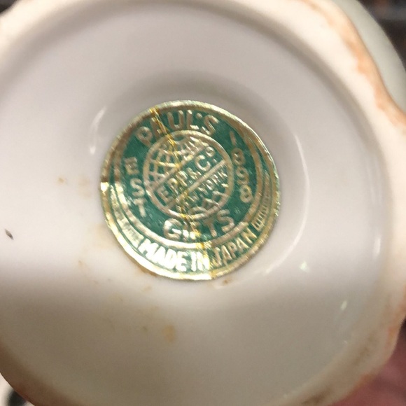 Vintage Porcelain Urn or Pitcher Made in Japan - Picture 5 of 8